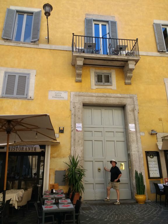 Relais Maddalena front door and breakfast room balcony